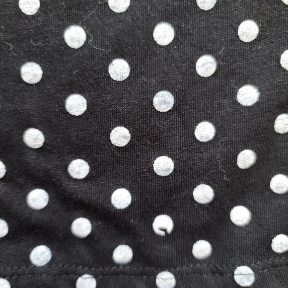 French Connection cap sleeve stretchy black & white polka dots, size medium top - Picture 6 of 9